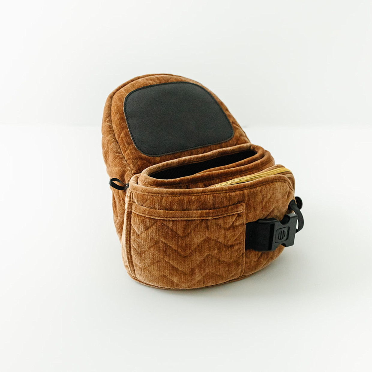 Tushbaby Hip Seat Carrier - Sable/Velvet.