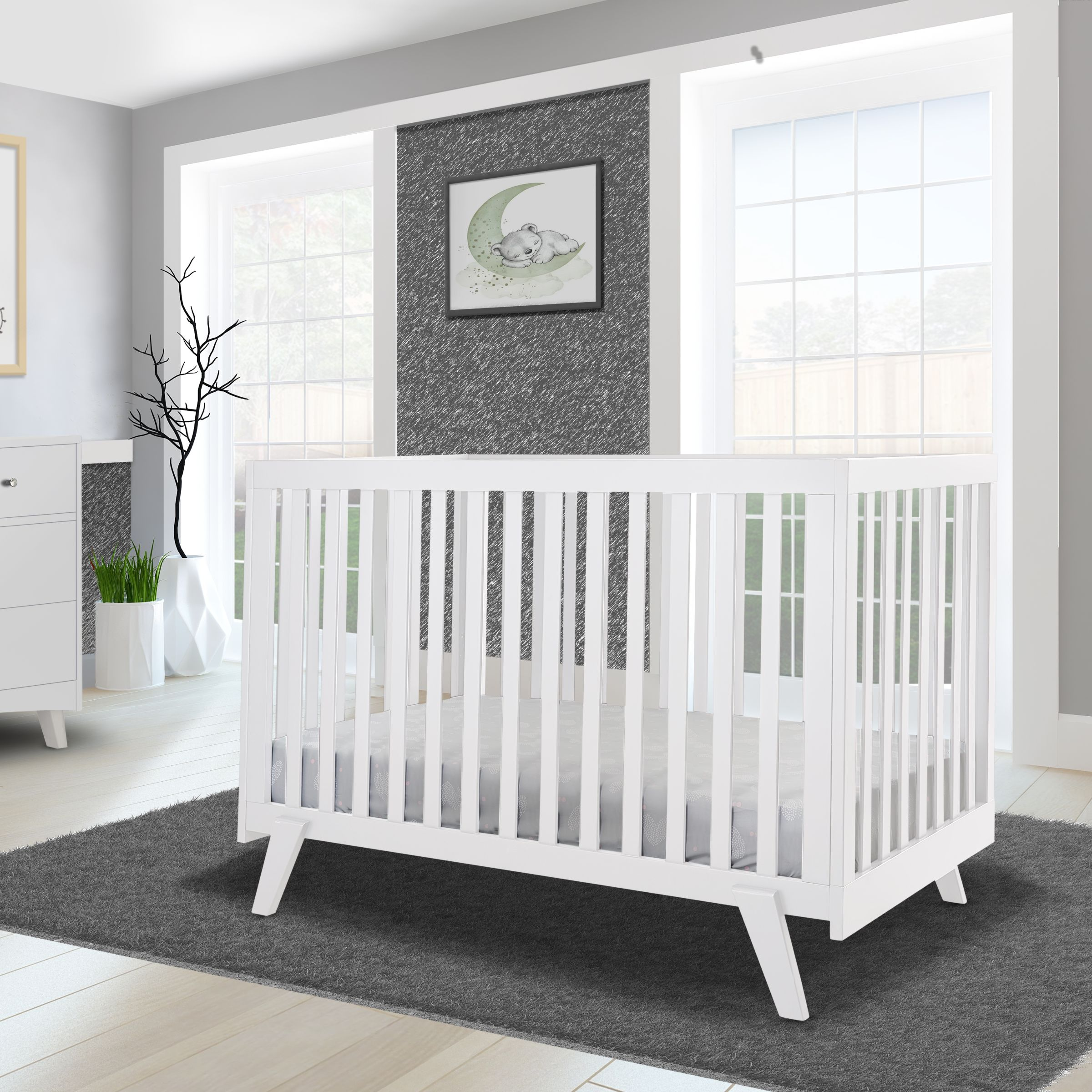 Sorelle Luce Crib - White.