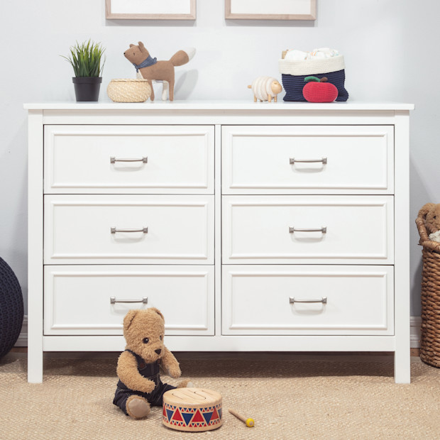 daVinci Charlie 6-Drawer Double Dresser.