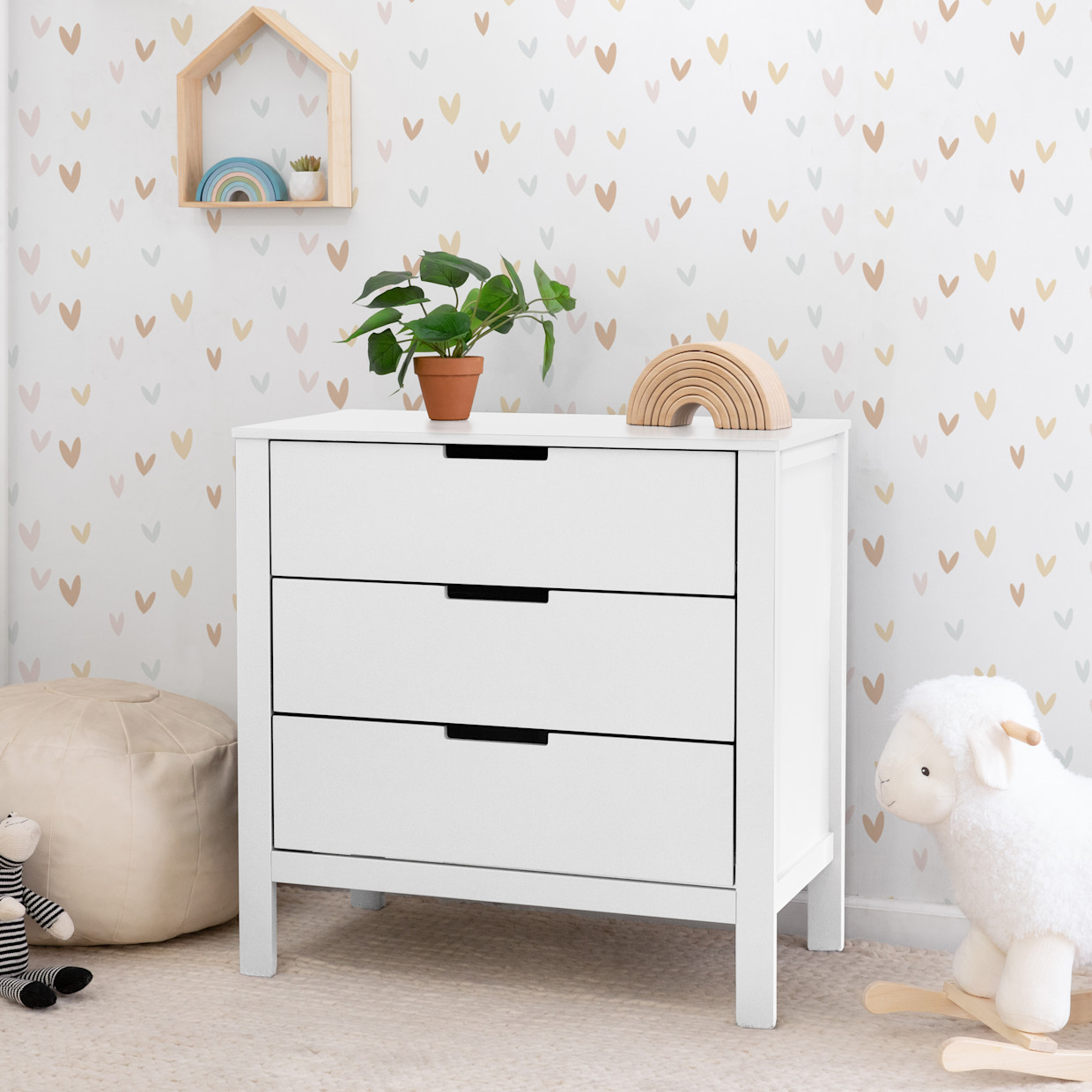 Carter's by daVinci Colby 3-Drawer Dresser - White.