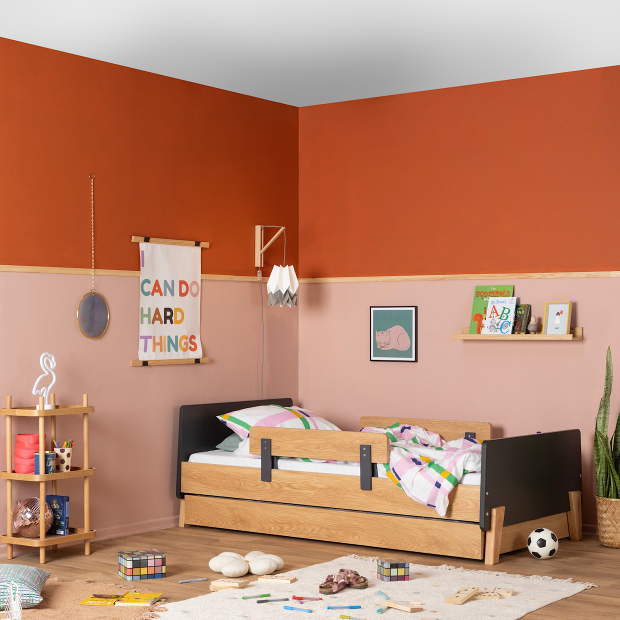 dadada Storage Trundle - Red Oak.