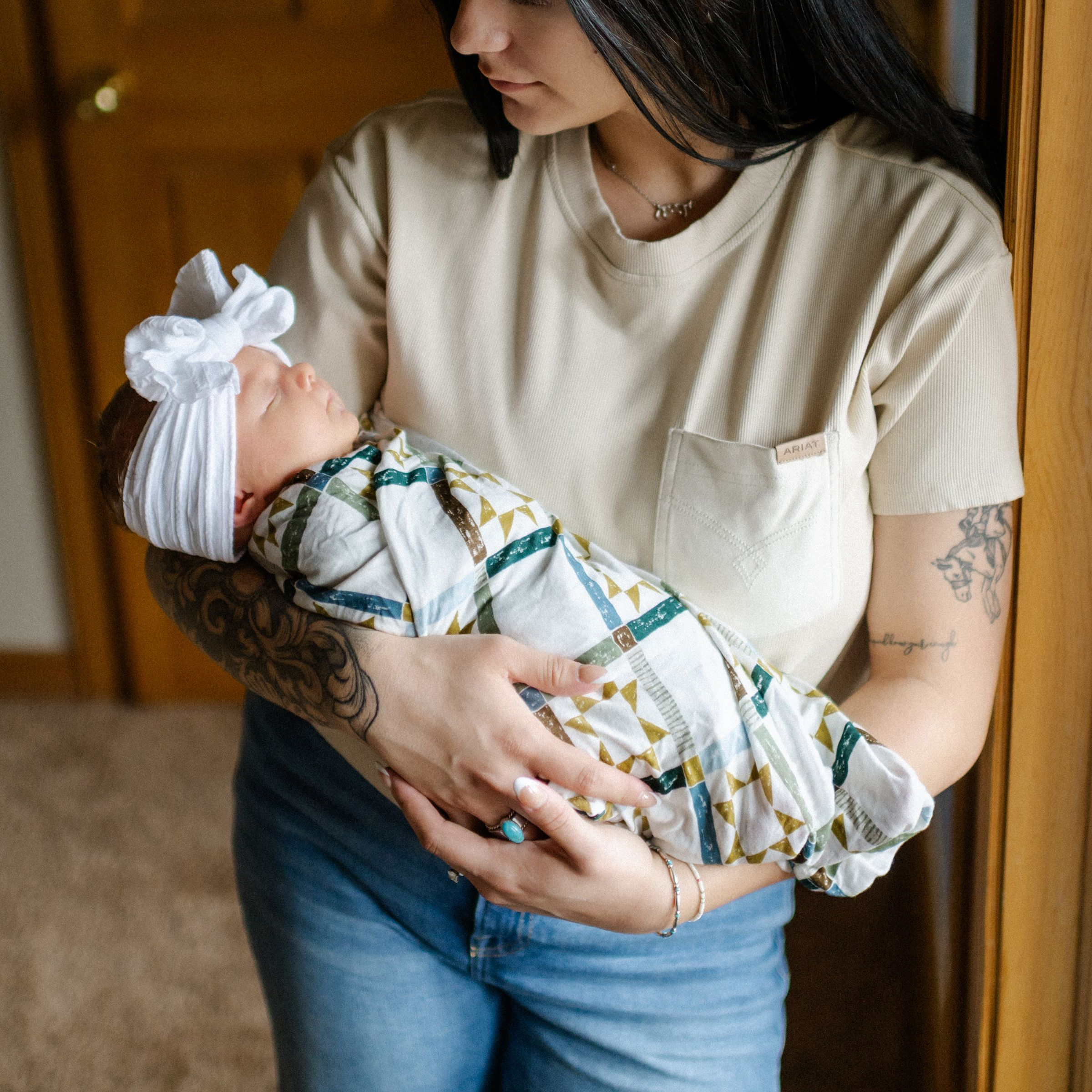 Little Unicorn Stretch Knit Swaddle 2 Pack - Barn Star.