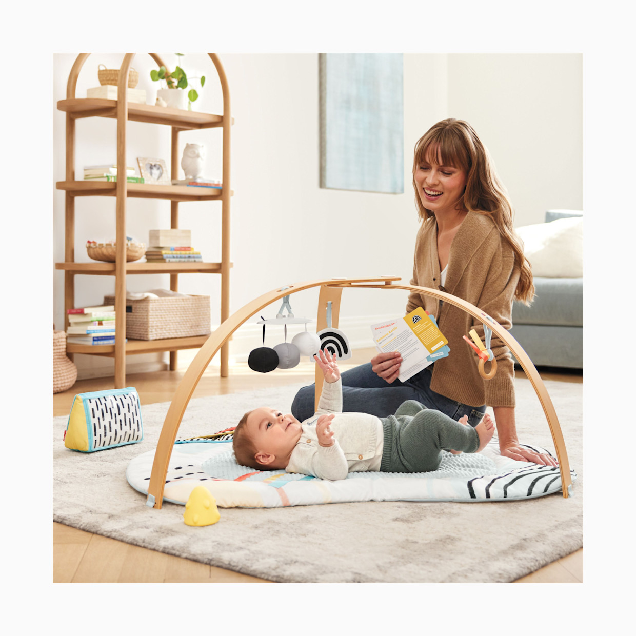 Skip Hop Discoverosity Montessori Gym and Stroller Toys Bundle.