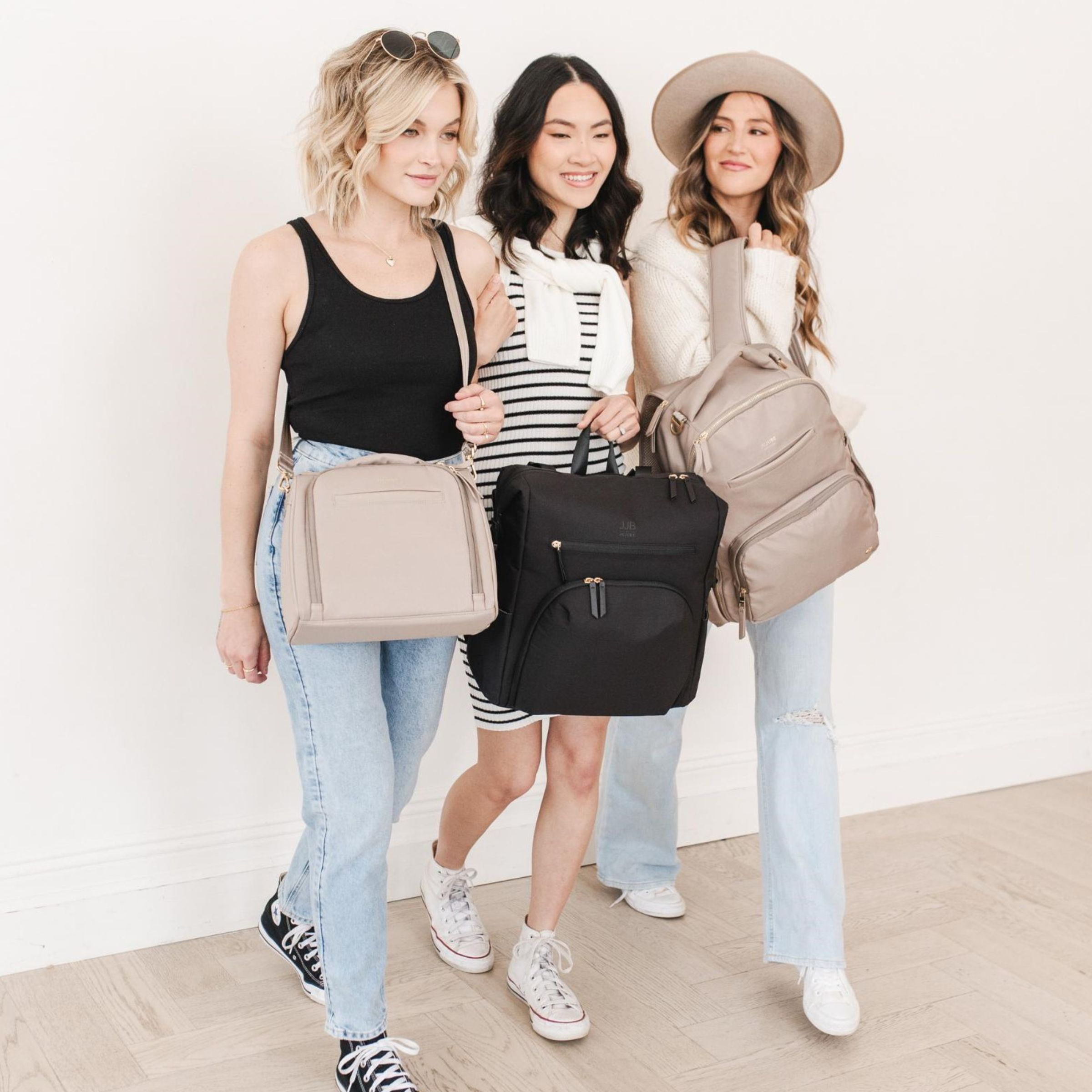 JUJUBE The Modern Diaper Backpack - Black.