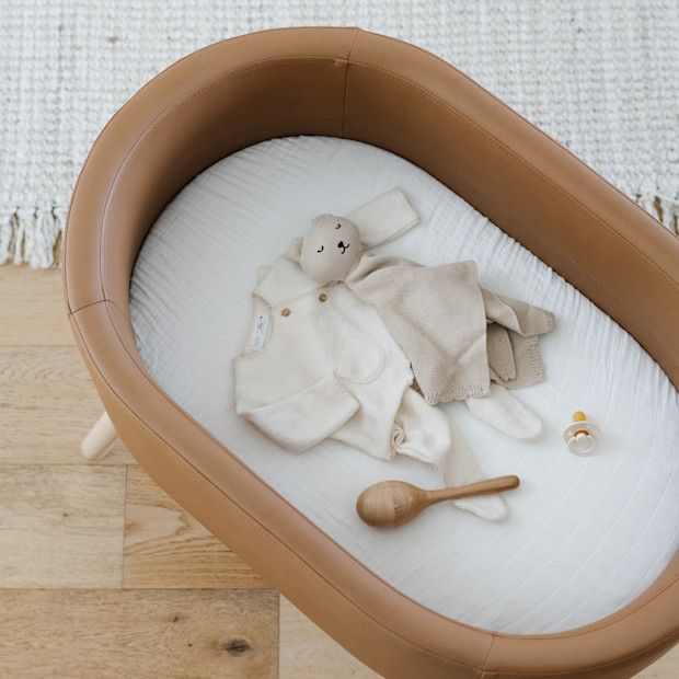 babyletto babyletto x GATHRE Capsule Bassinet.