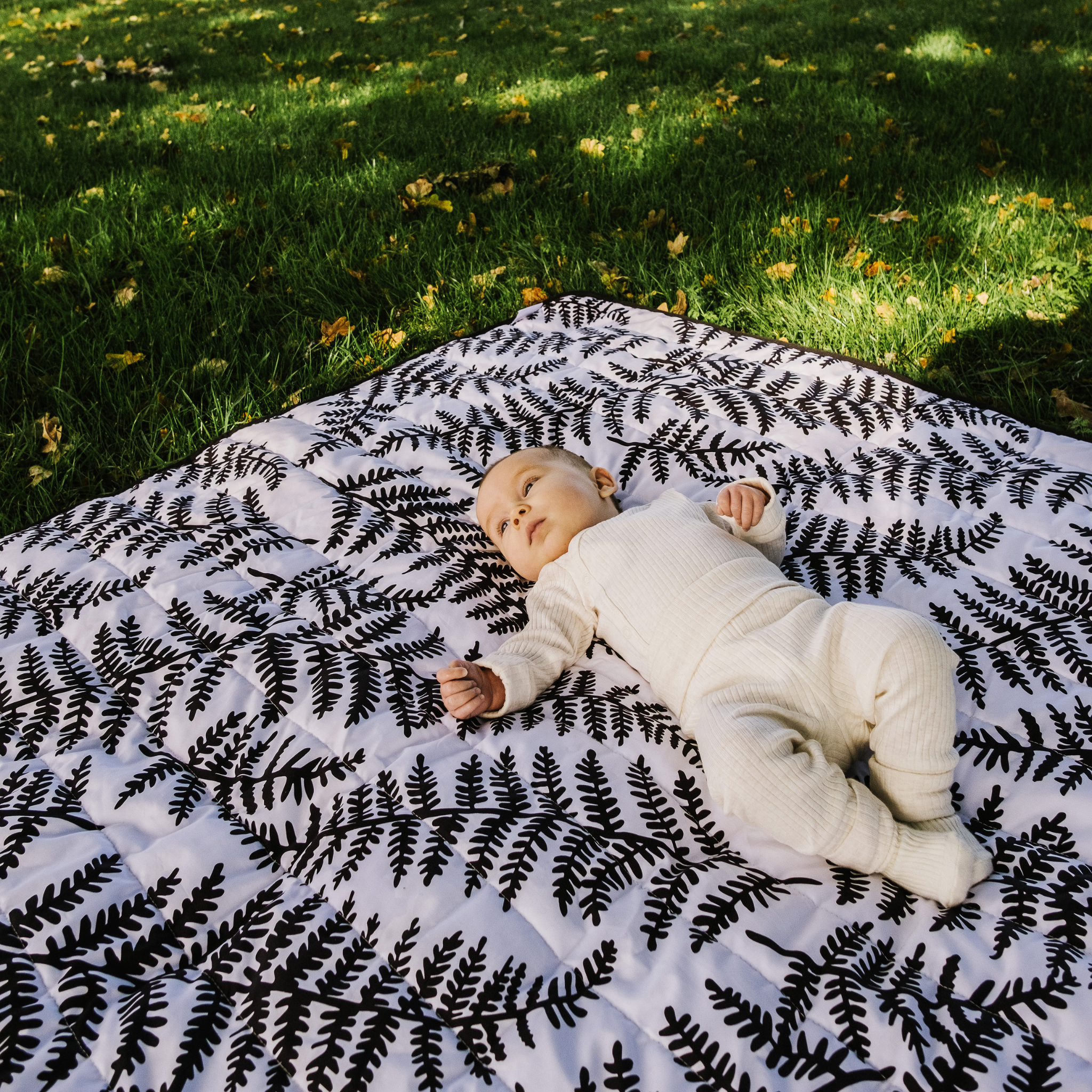 Etta Loves Outdoor Reversible Playmat.