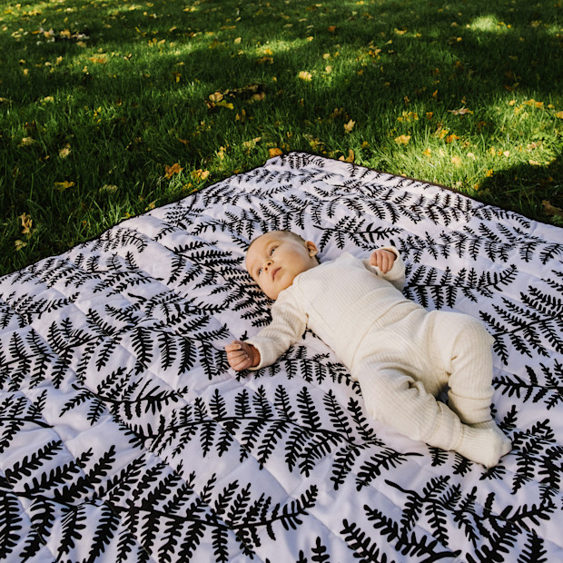 Etta Loves Outdoor Reversible Playmat.