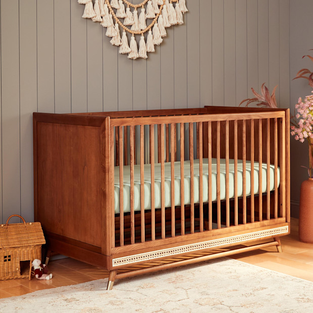 Maxi-Cosi Kindred Everheart Crib.