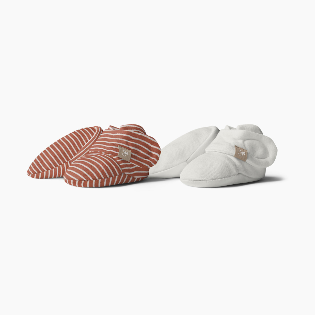 Goumi Kids Stay-On Baby Booties (2 pack) - Clay Stripe + Cloud, 0-3 Months.