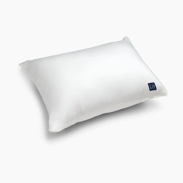 Delta Children babyGap Toddler Pillow with 2 Cooling Covers - White/Grey.
