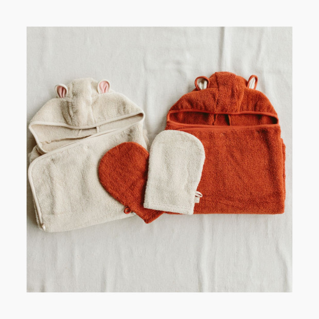 Goumi Kids x Babylist Cotton Bath Time Gift Set - Clay, 0-6 M.