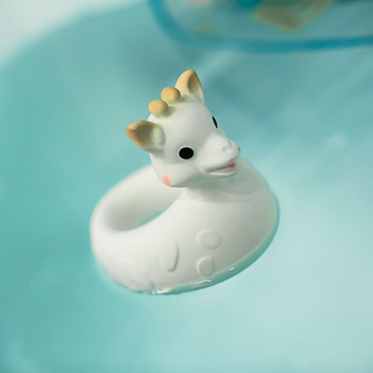 Vulli Sophie la Girafe So'Pure Bath Toy.