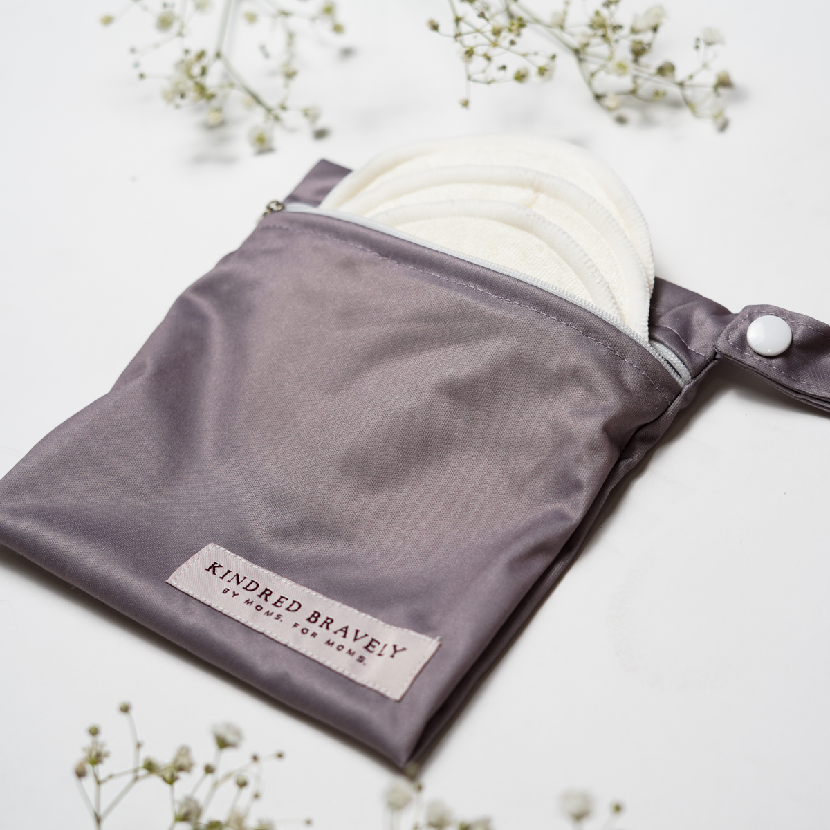 Kindred Bravely Organic Bamboo Breast Pads (10 Pack).