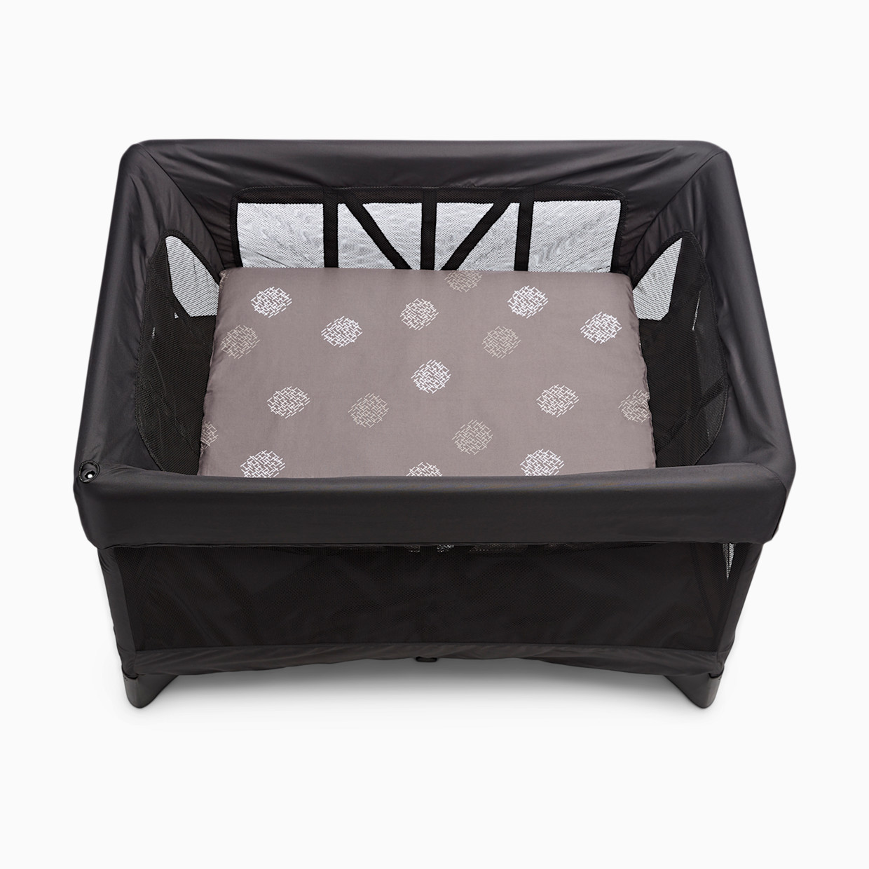 4moms Breeze Plus Bassinet Sheet Set (2 Pack) - White/Grey Crosshatch.