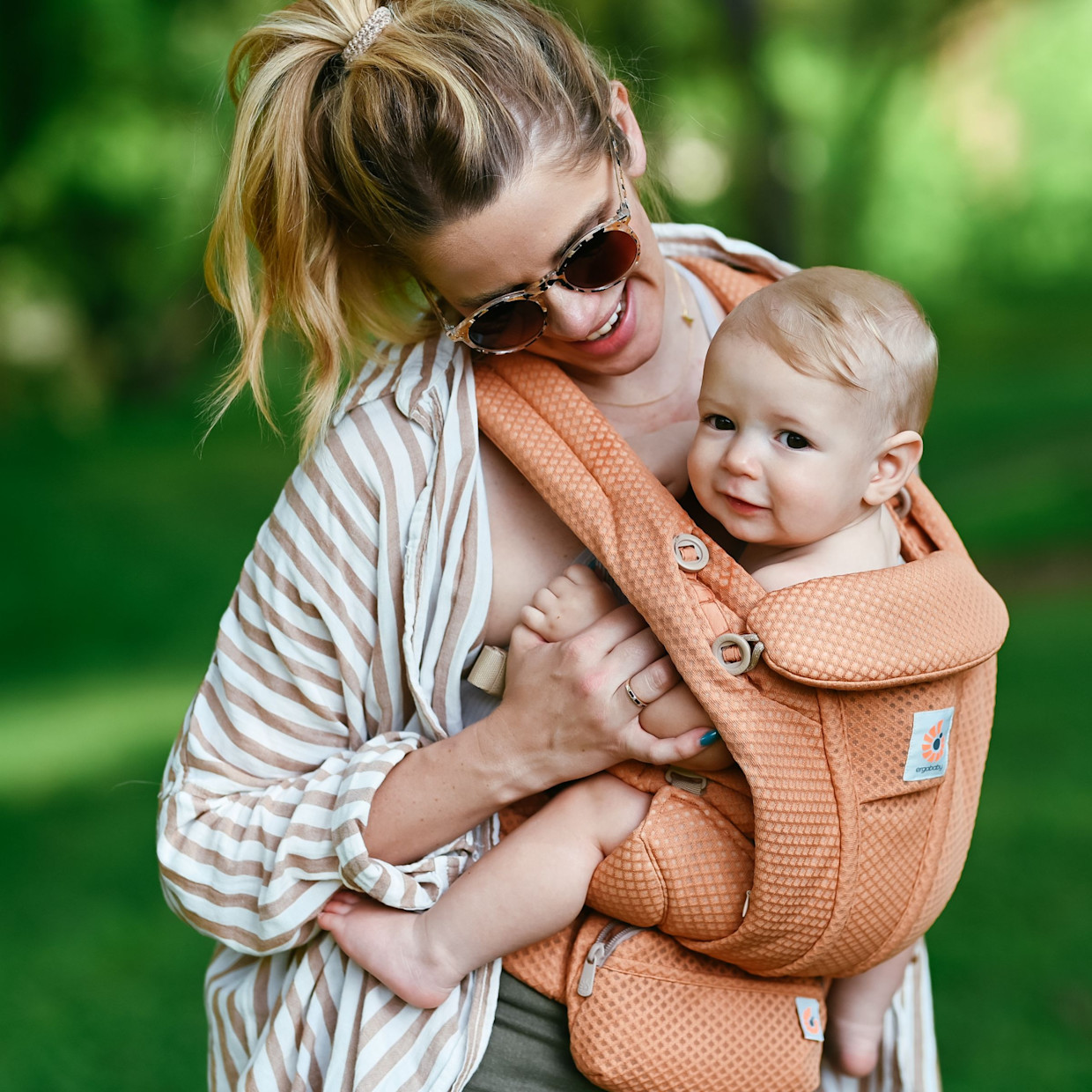 Ergobaby Omni Deluxe Mesh - Canyon Clay.