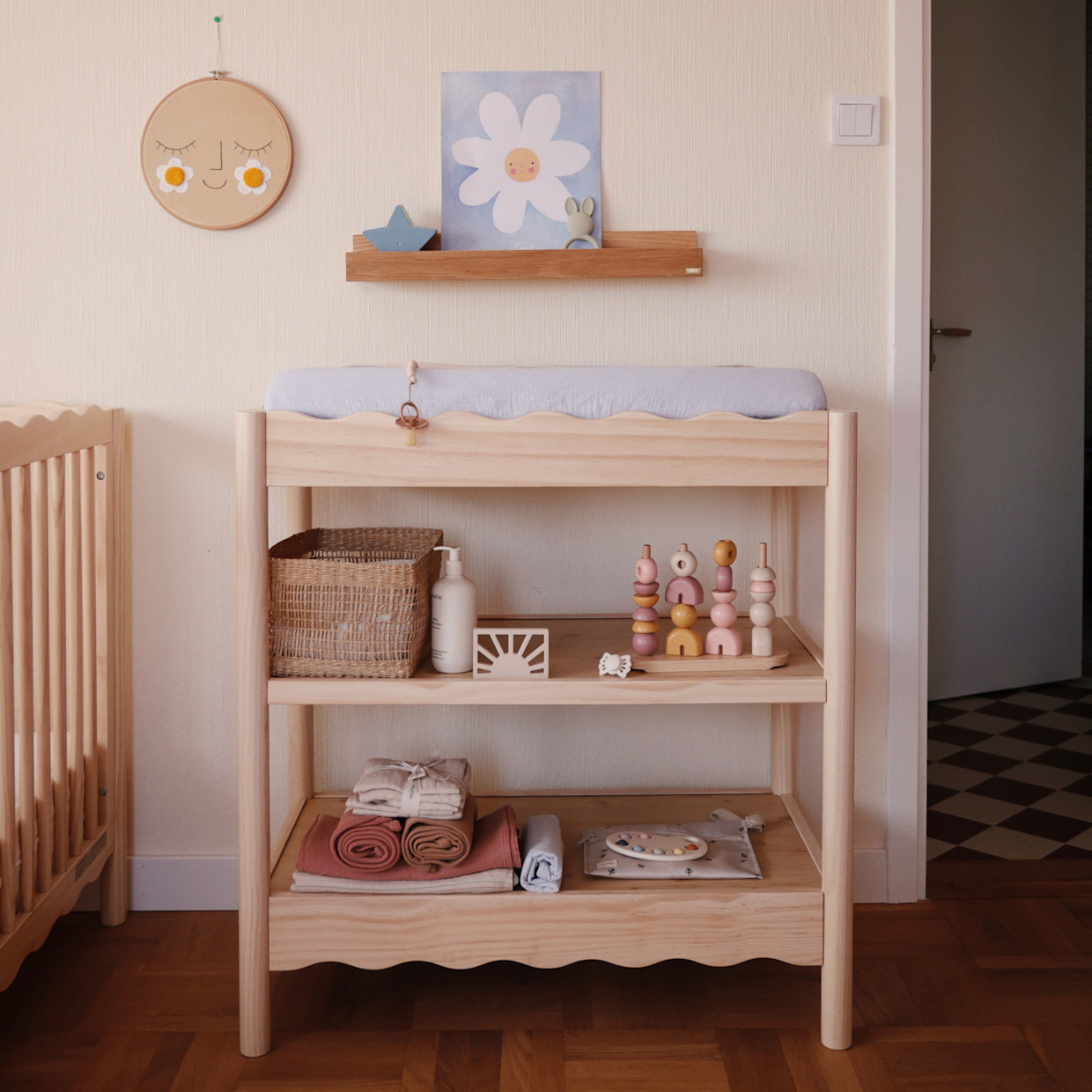 babyletto Swell Changing Table - Blonde.