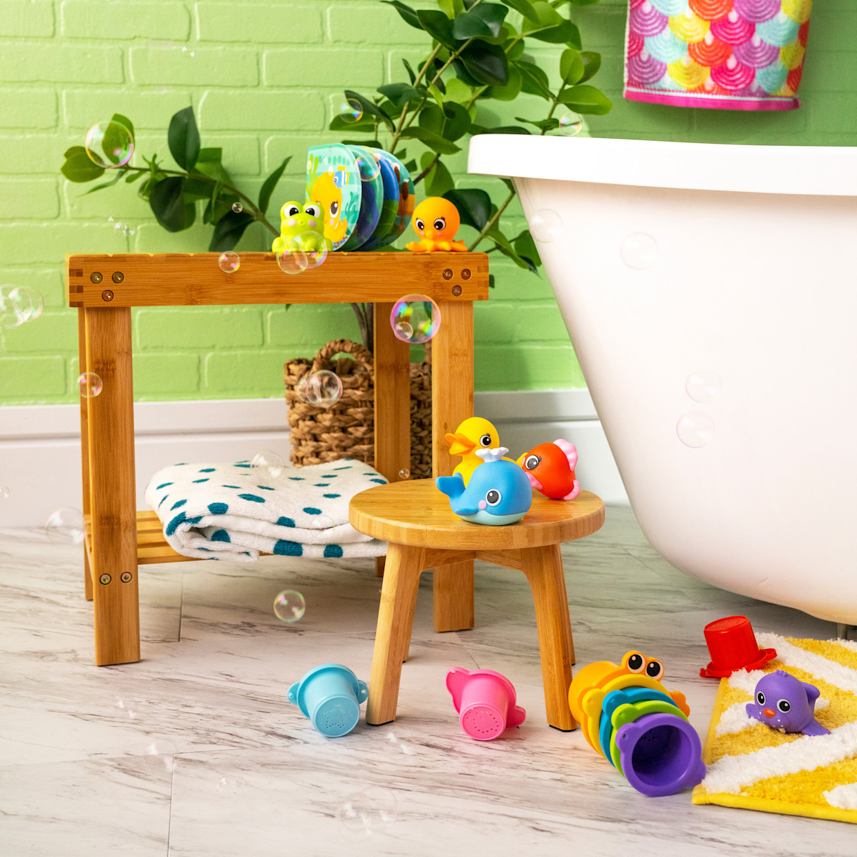 Bright Starts Splash Splash Baby 15pc Bath Toy Gift Set.