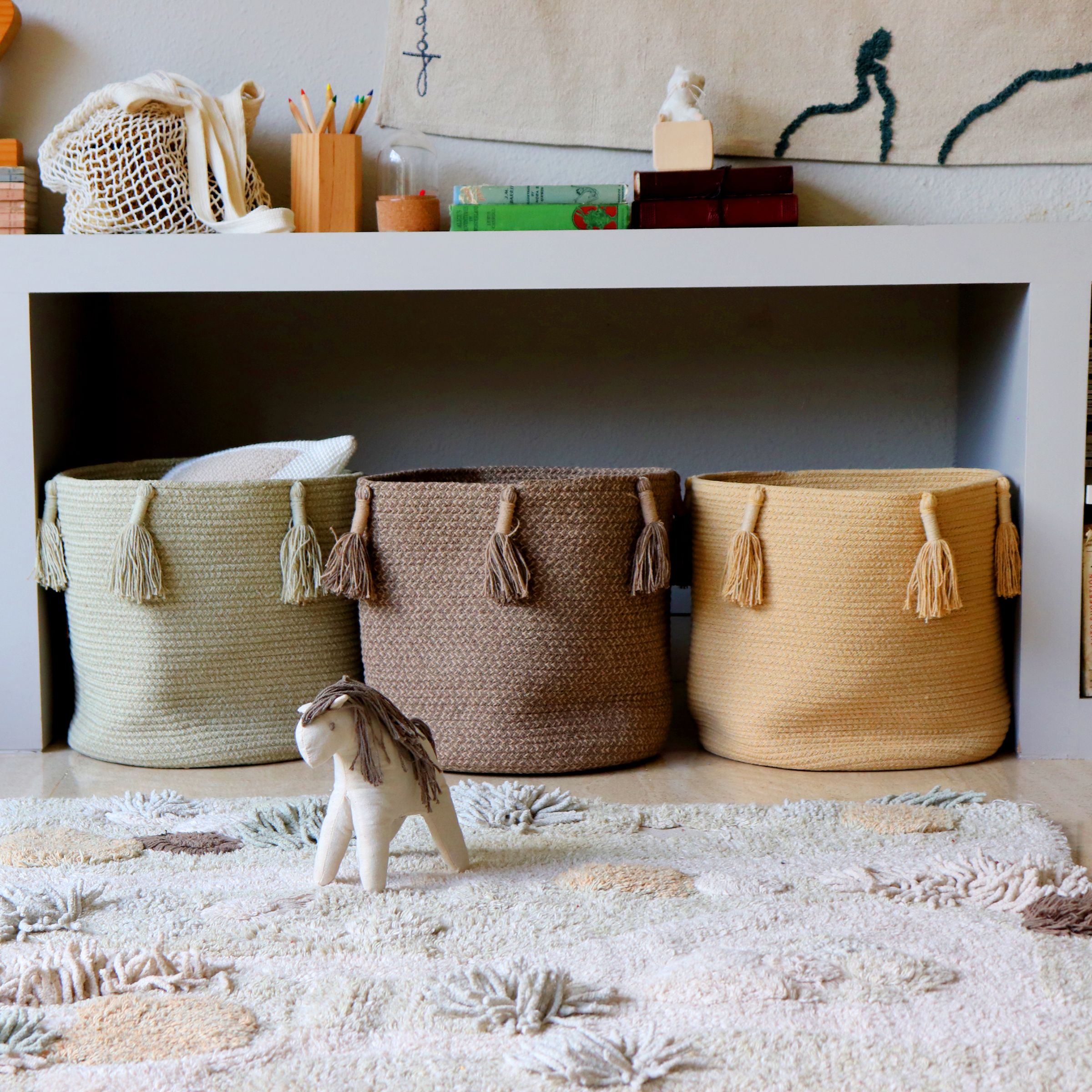 Lorena Canals Woody Basket.