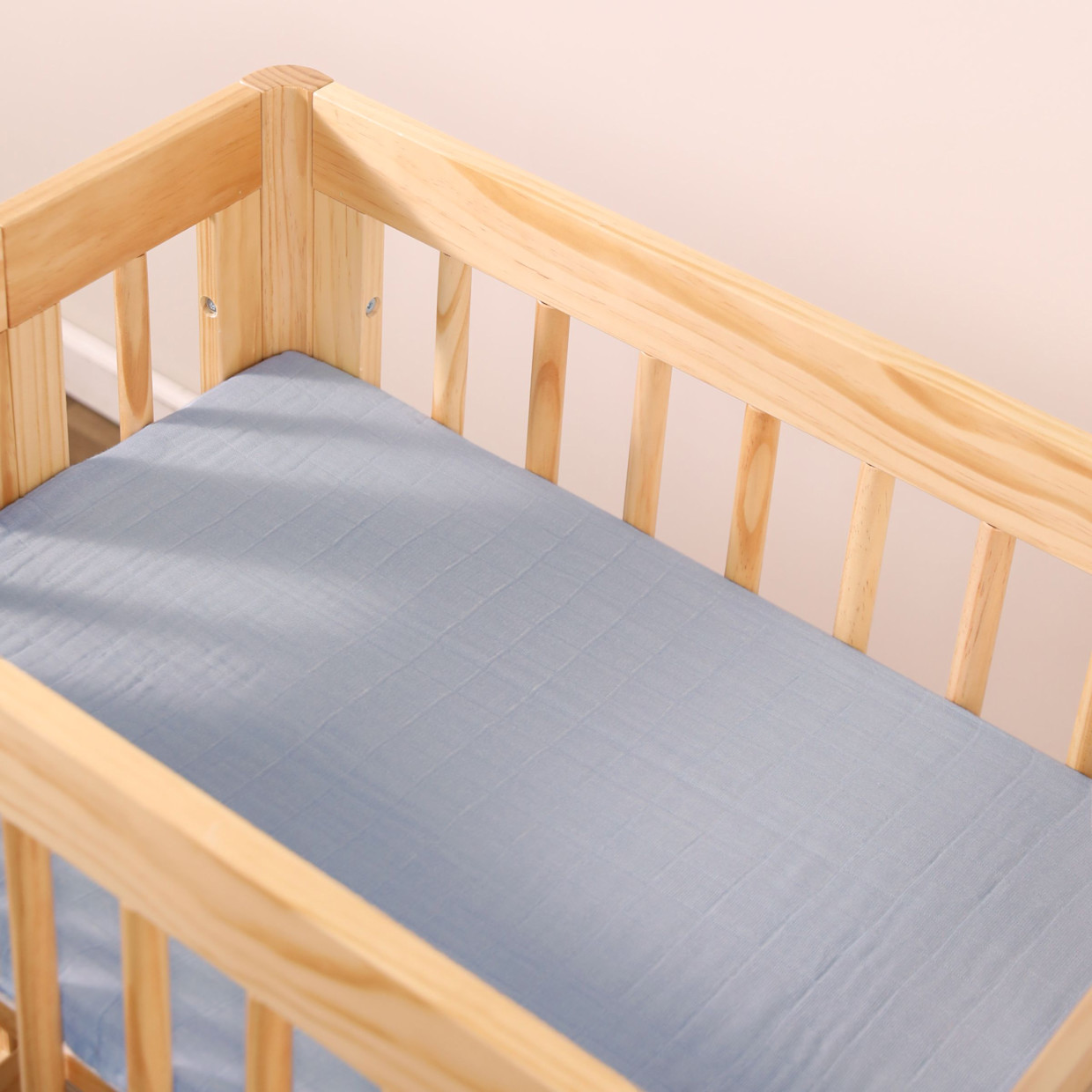 babyletto All-Stages Bassinet Sheet - Dewdrop.
