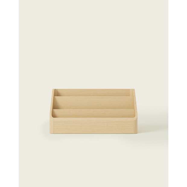 Nestig Wave Montessori Bookshelf.