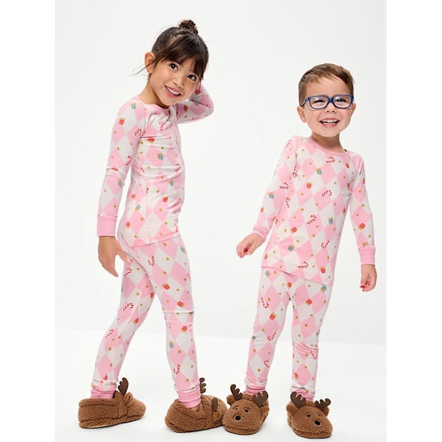 Old Navy Checkered Candy Canes SoftMode Printed Snug-Fit Pajama Set.