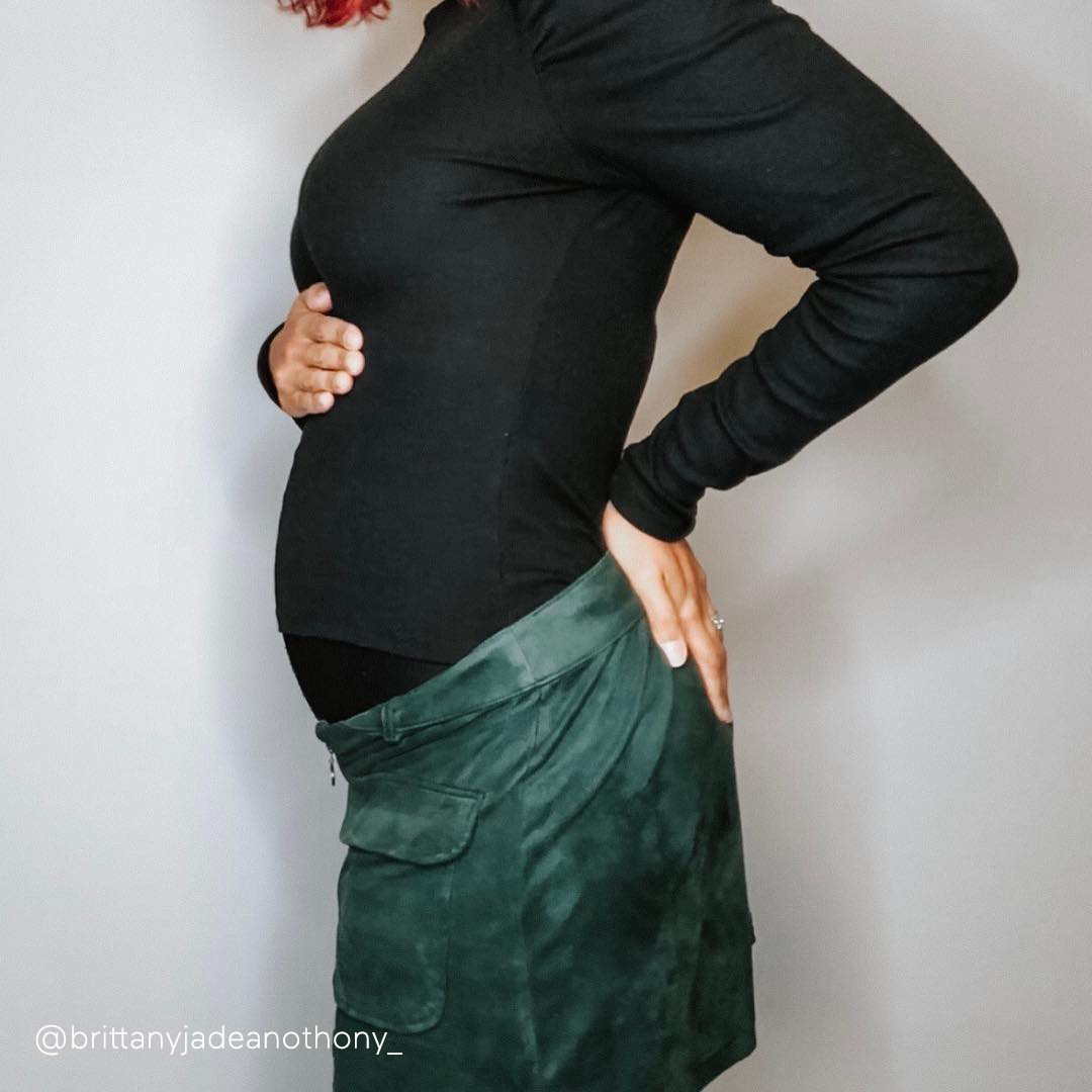 11-weeks-pregnant-bump-@brittanyjadeanthony