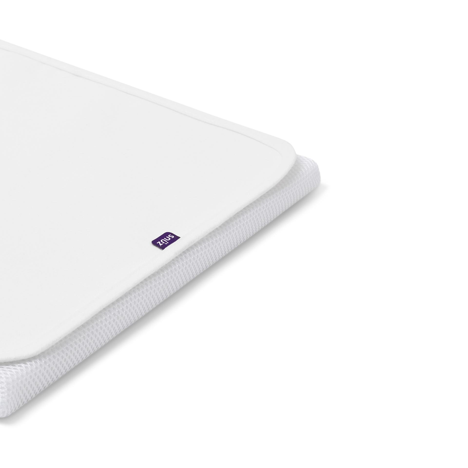 Snüz SnuzPod5 Waterproof Mattress Protector - White.