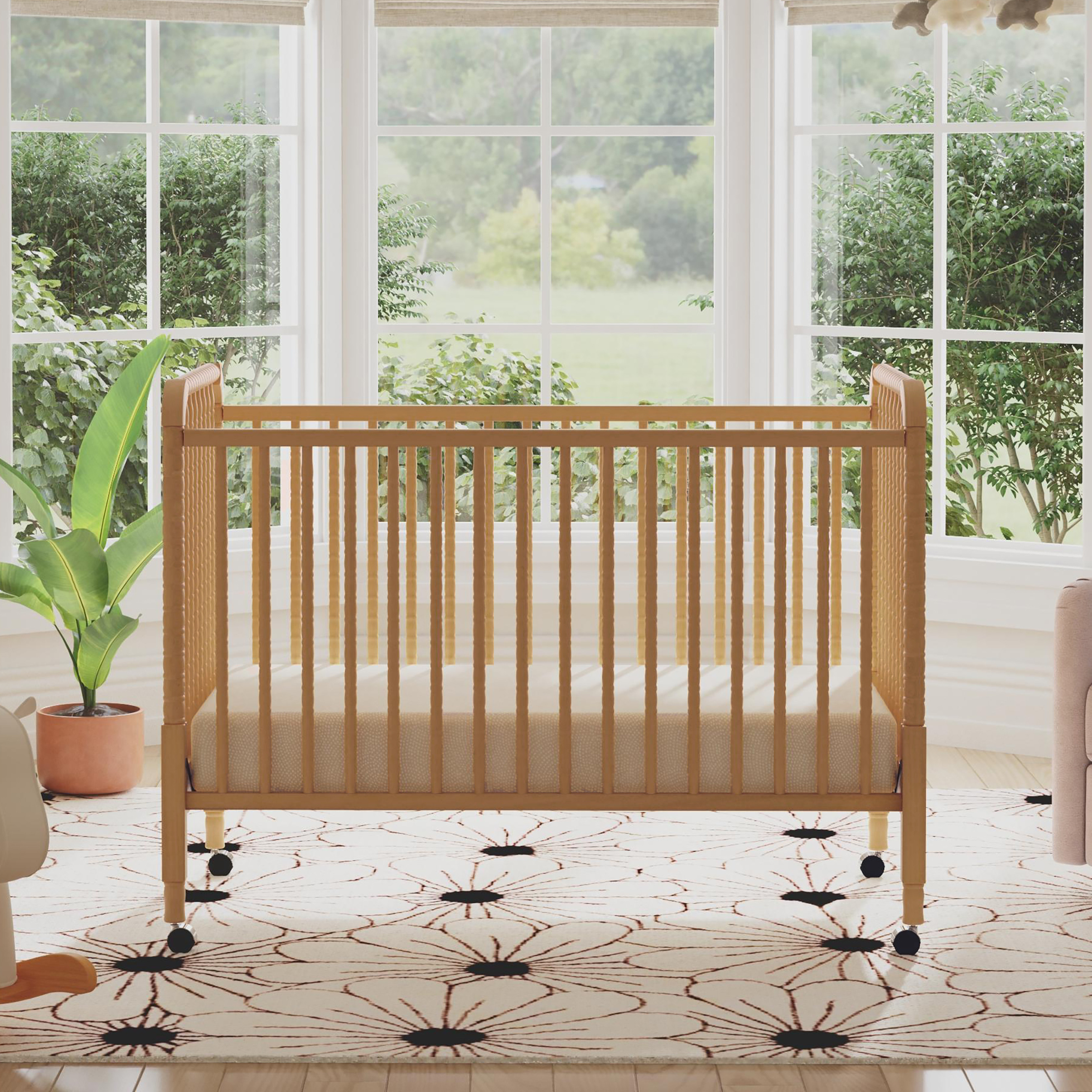 daVinci Jenny Lind 3-in-1 Convertible Crib - Honey.