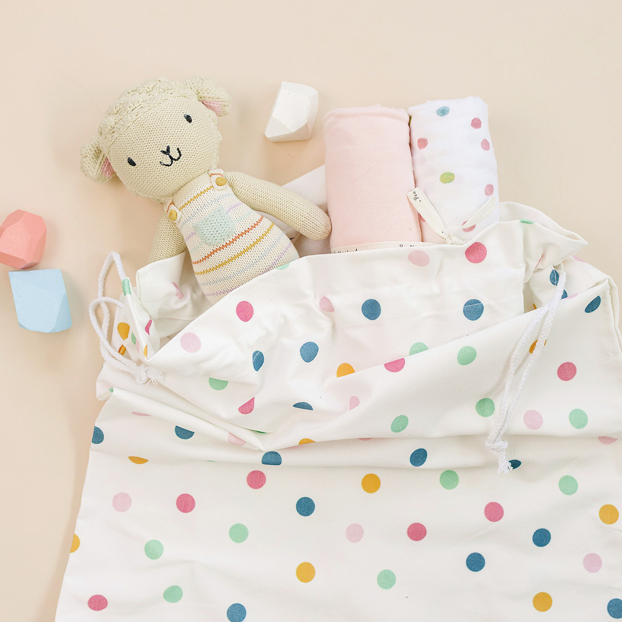 Gather & Knot Fabric Gift Bag - Dots, XL.