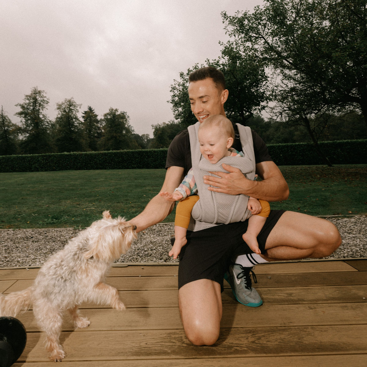 Ergobaby Omni Deluxe Mesh - Pearl Grey.