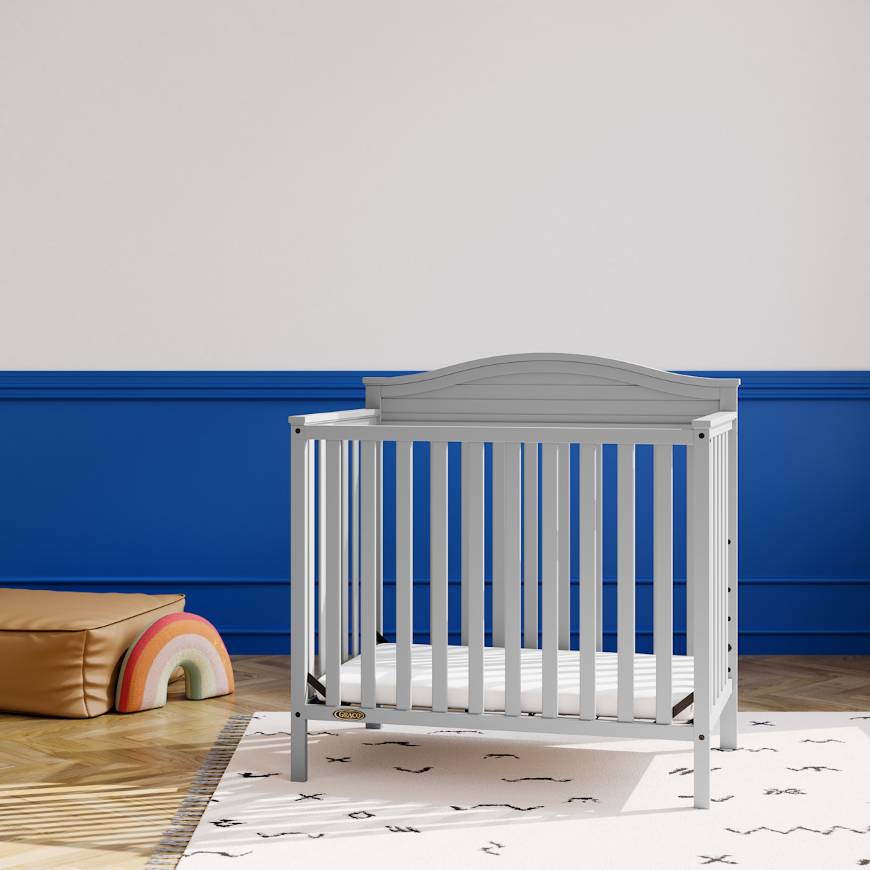 Graco Stella 4-in-1 Convertible Mini Crib - Pebble Gray.