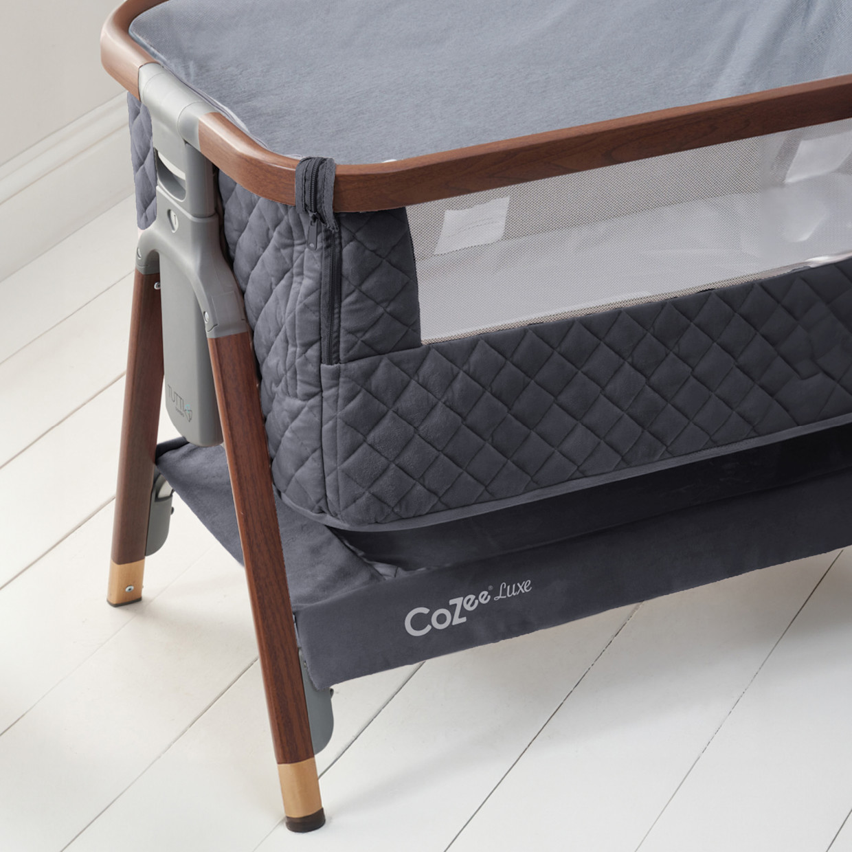 Tutti Bambini CoZee Luxe Bedside Crib - Walnut/Slate Grey.