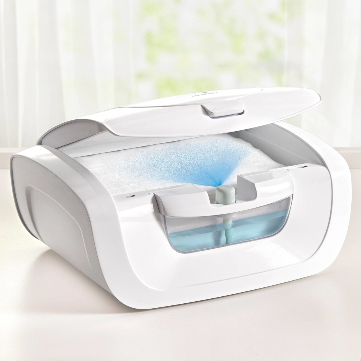 Munchkin Mist Wipe Warmer.
