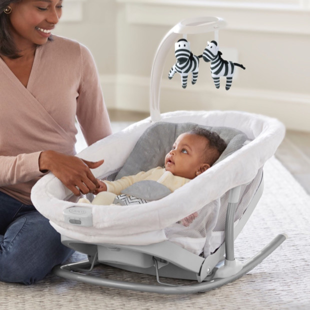 Graco Duet Glide LX Gliding Swing with Portable Sleeper - Zagg.