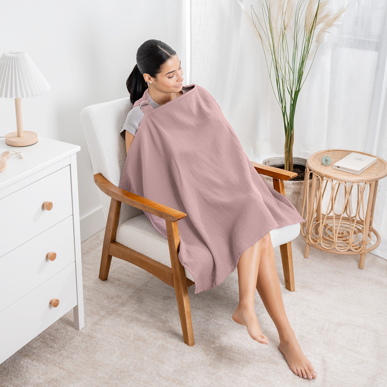 Comfy Cubs Muslin Nursing Cover with Adjustable Neck Strap - Mauve, 1.