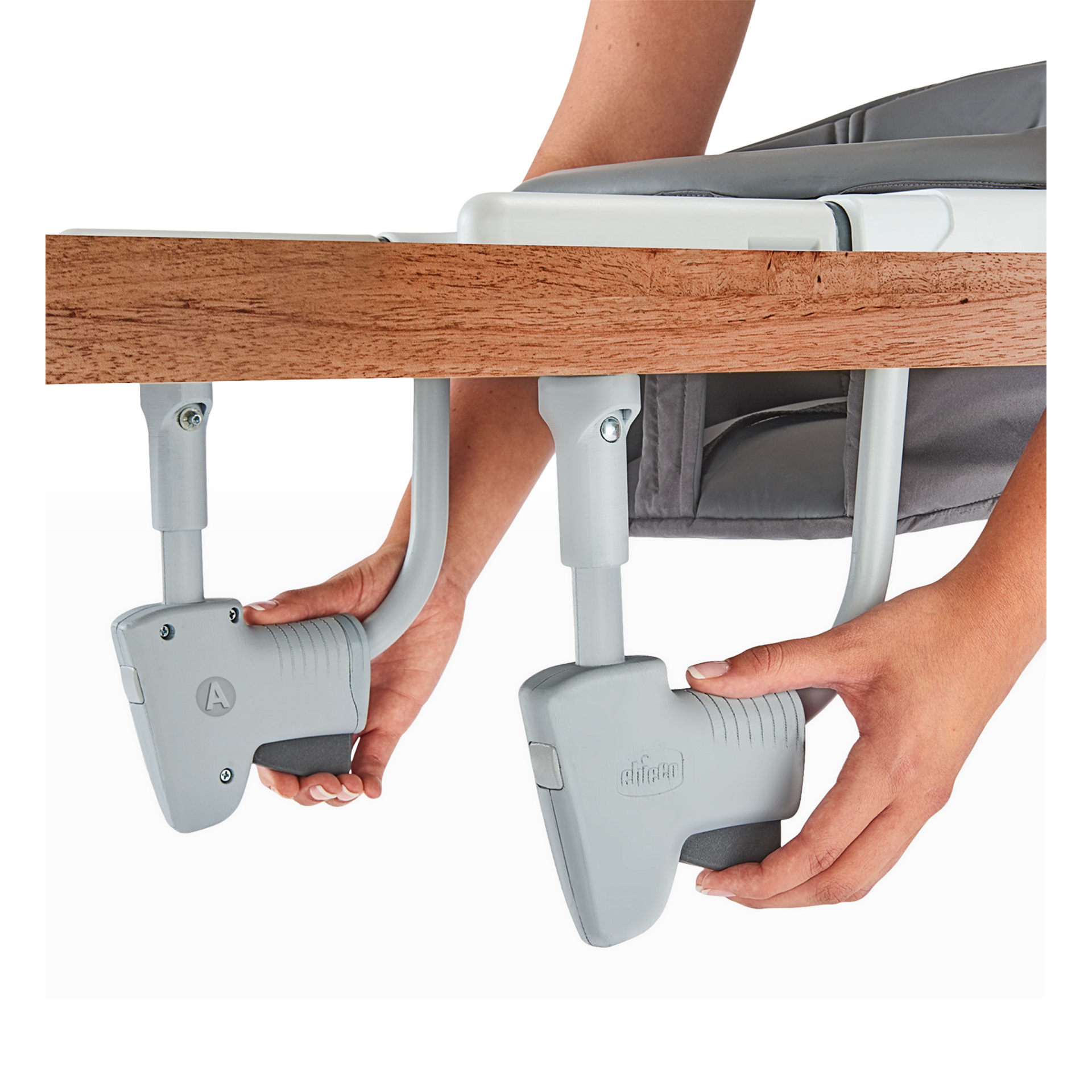  FastLock 360 Hook-On Chair.