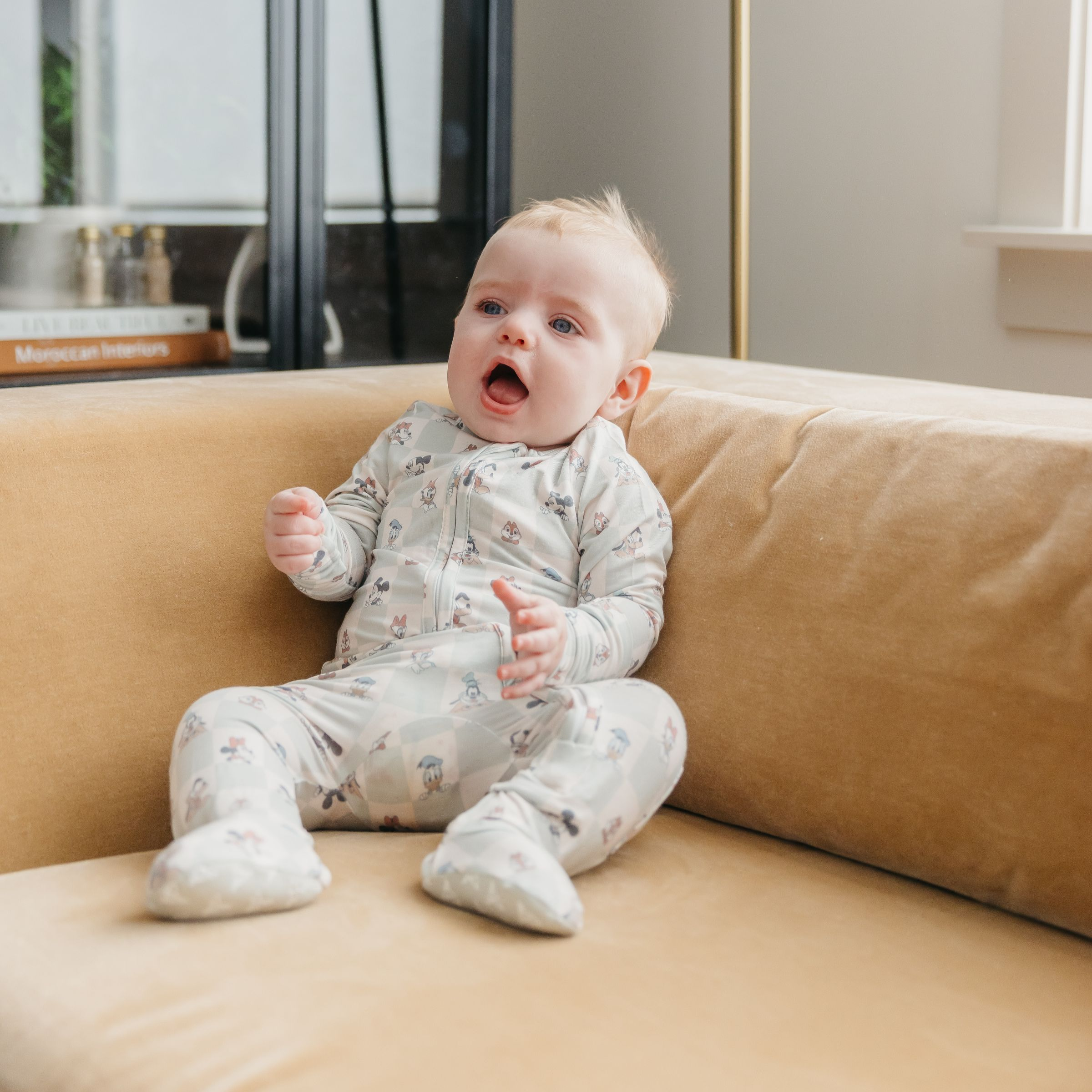 Copper Pearl Zip-up Footie - Mickey Mouse & Friends, Newborn.