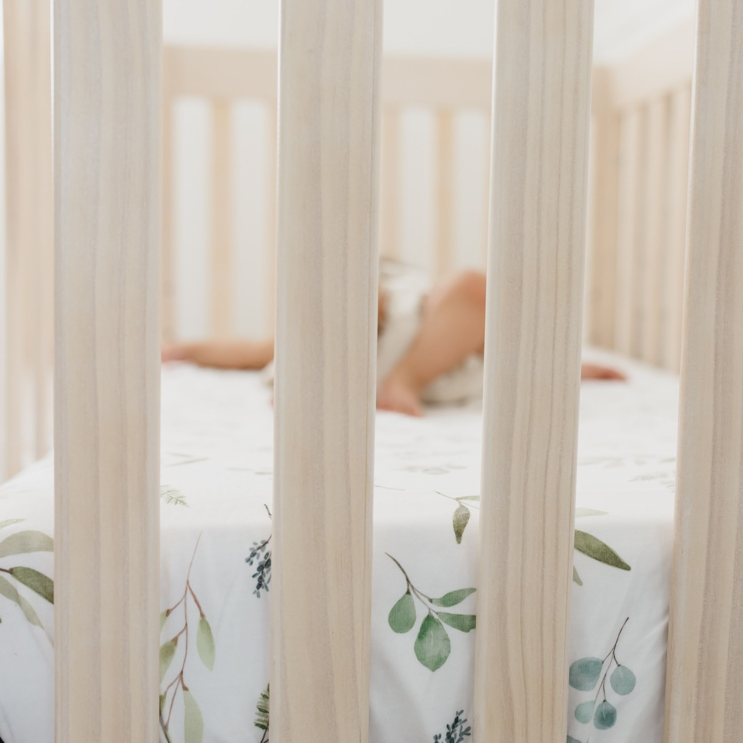 Copper Pearl Printed Premium Crib Sheet - Haven.