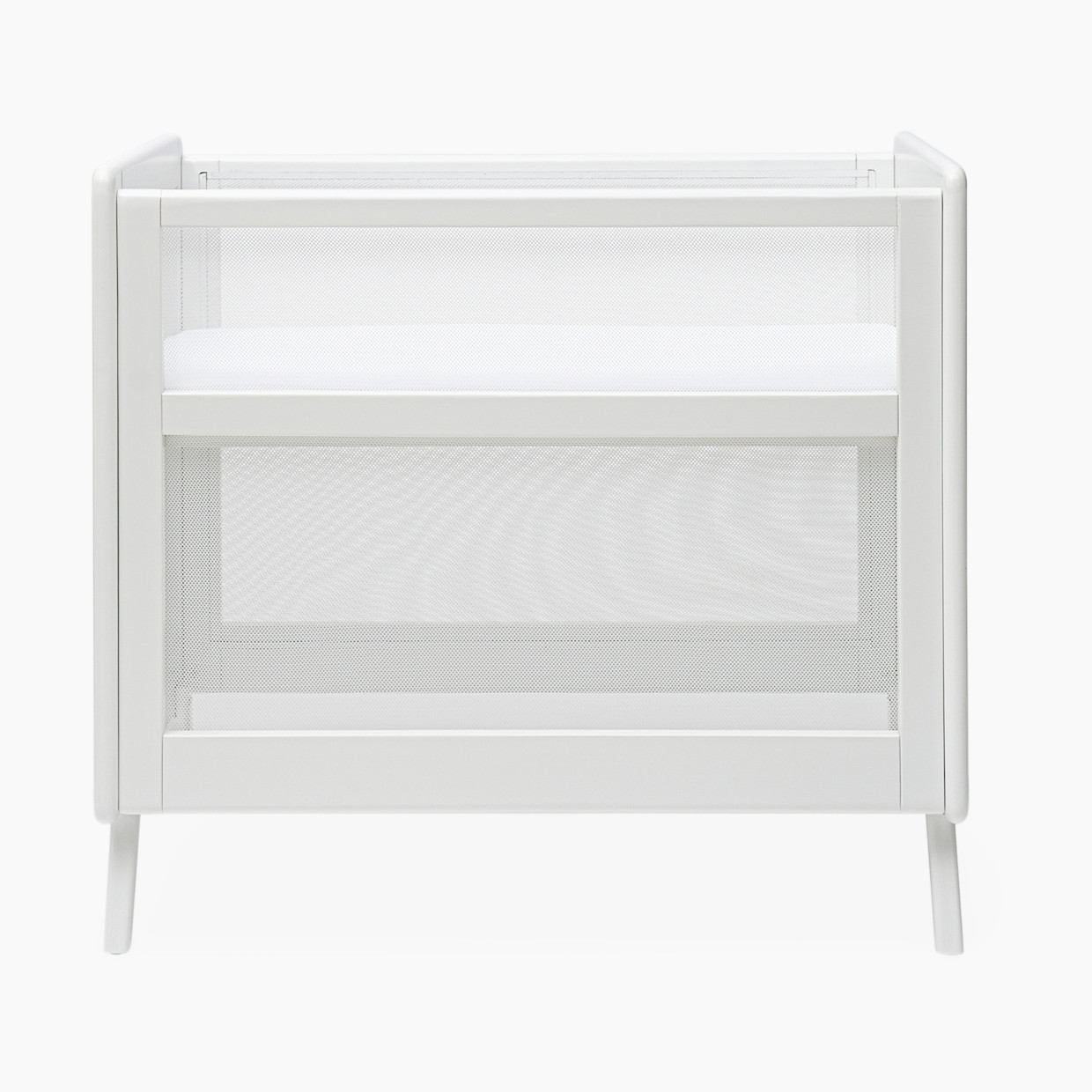 Halo 2-in-1 Breathable Mesh Convertible Mini Crib with Mattress - White.