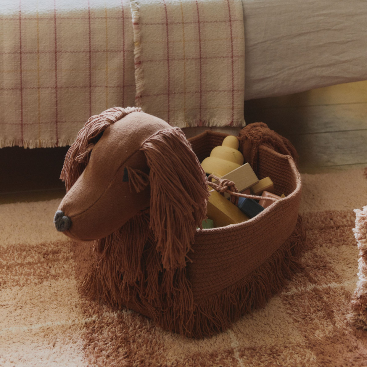 Lorena Canals Poppy Dog Basket.