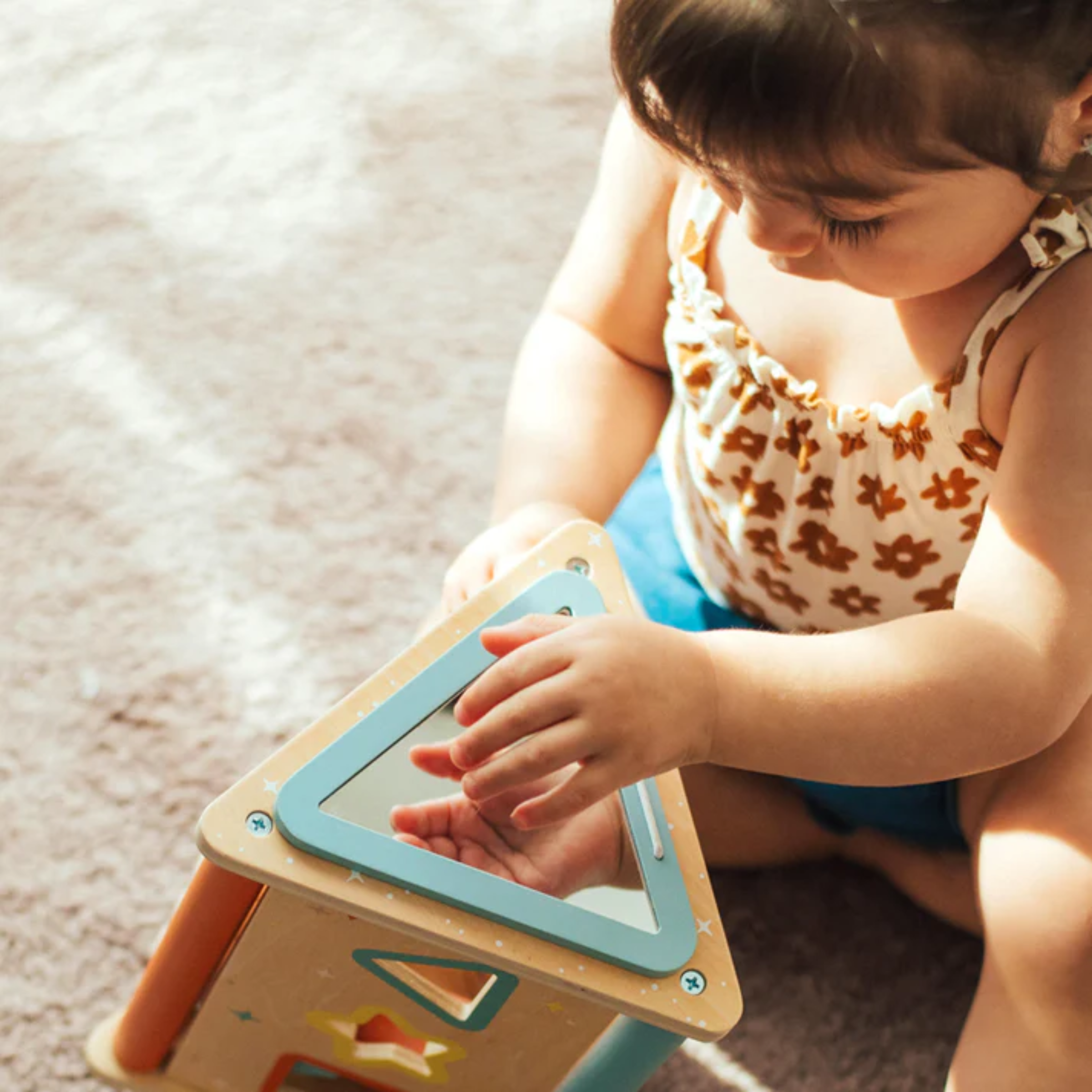 Wonder & Wise Playful Triangle.