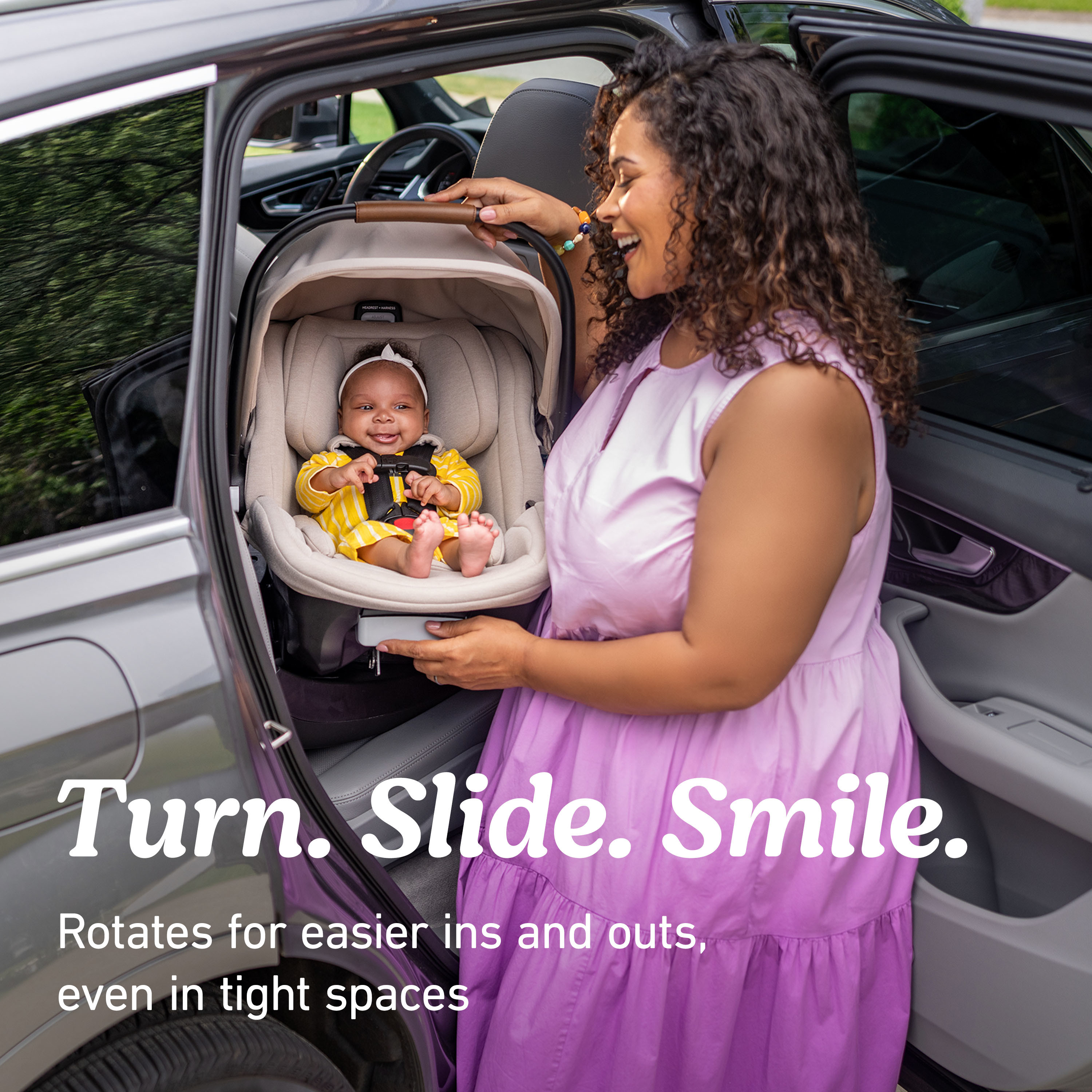 Graco SnugRide Turn & Slide Rotating Infant Car Seat - Noir.