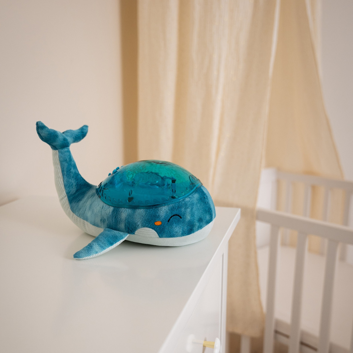 Cloud B Tranquil Whale - Blue.