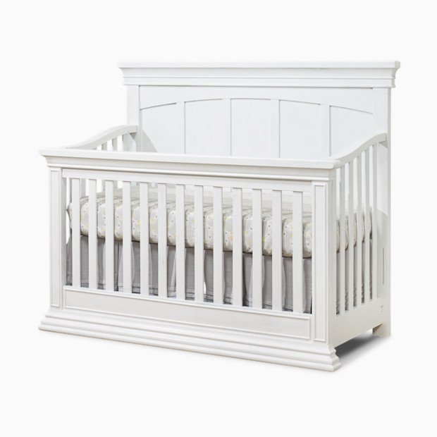 Sorelle Modesto 4-in-1 Crib.
