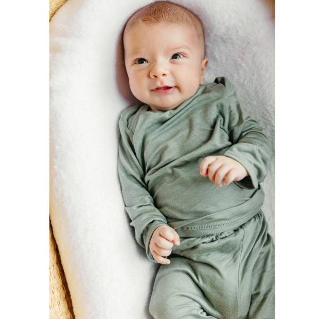 Solly Baby Layette Sleeper Set - Ivy, 0-3 Months.