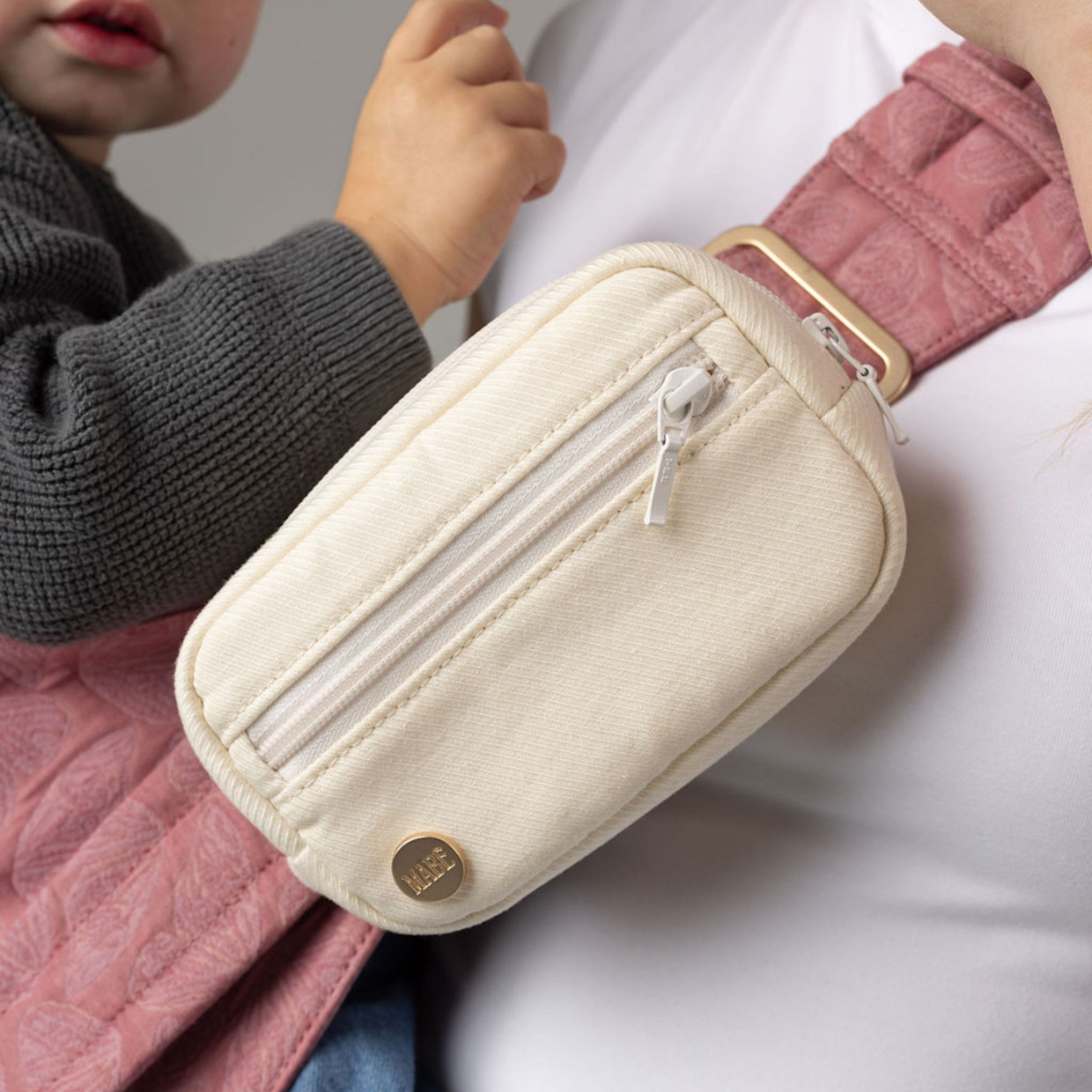 MABĒ The Monarch Accessory Bag - Ivory.