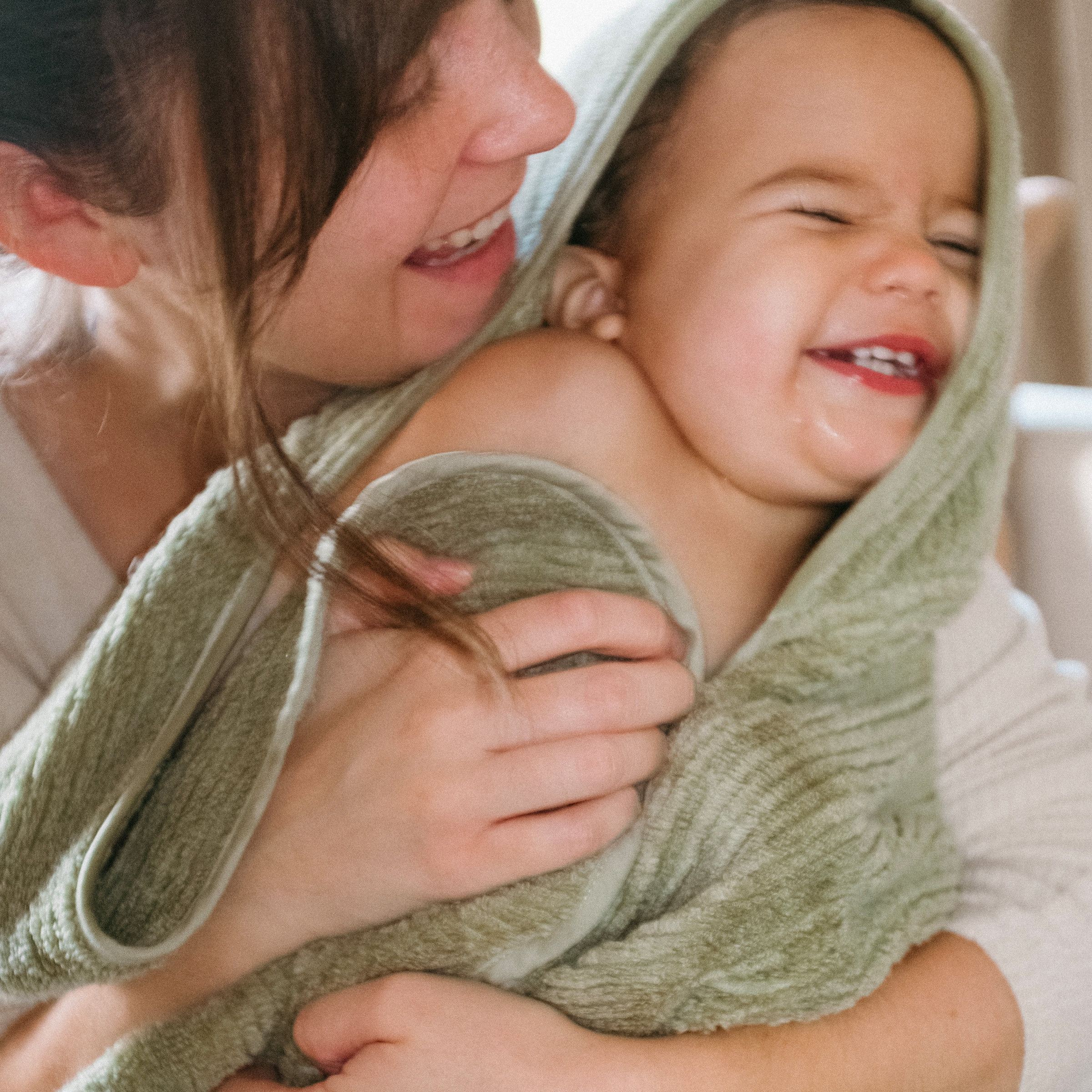 Lalo The Organic Ribbed Hooded Towel - Sage.