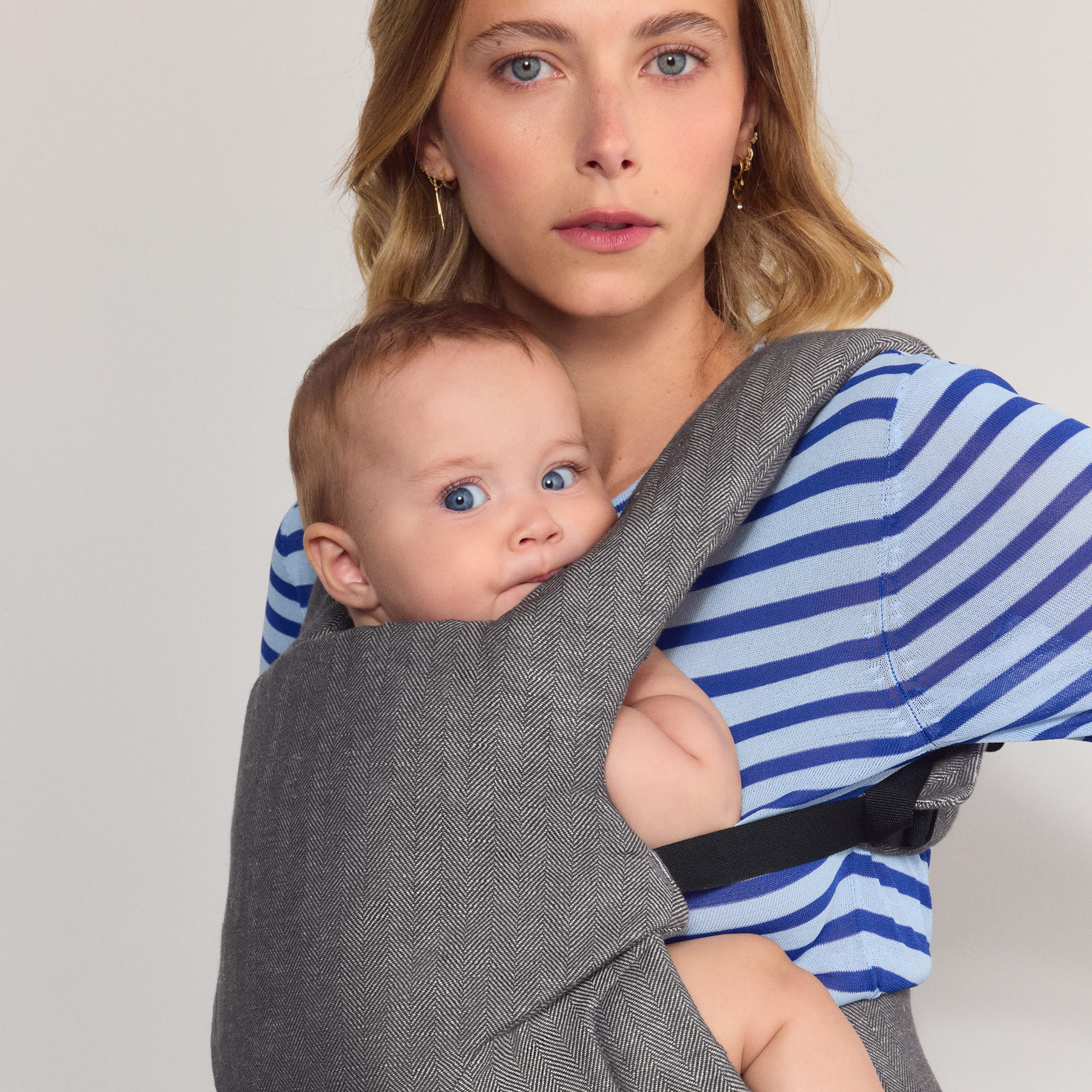 Tula Explore 3-in-1 Baby Carrier - Ash.
