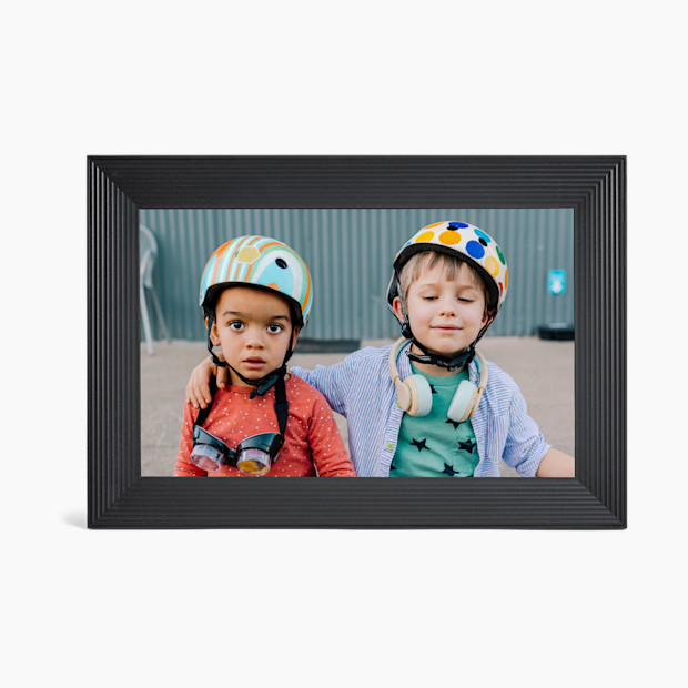 Aura Frames Carver 10.1" WiFi Digital Picture Frame.