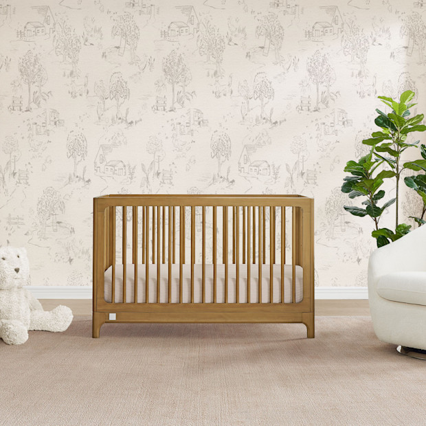 Delta Children babyGap Wren 4-in-1 Convertible Crib.